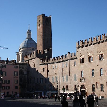 B&B Casa Dei Poeti Mantova Eksteriør billede