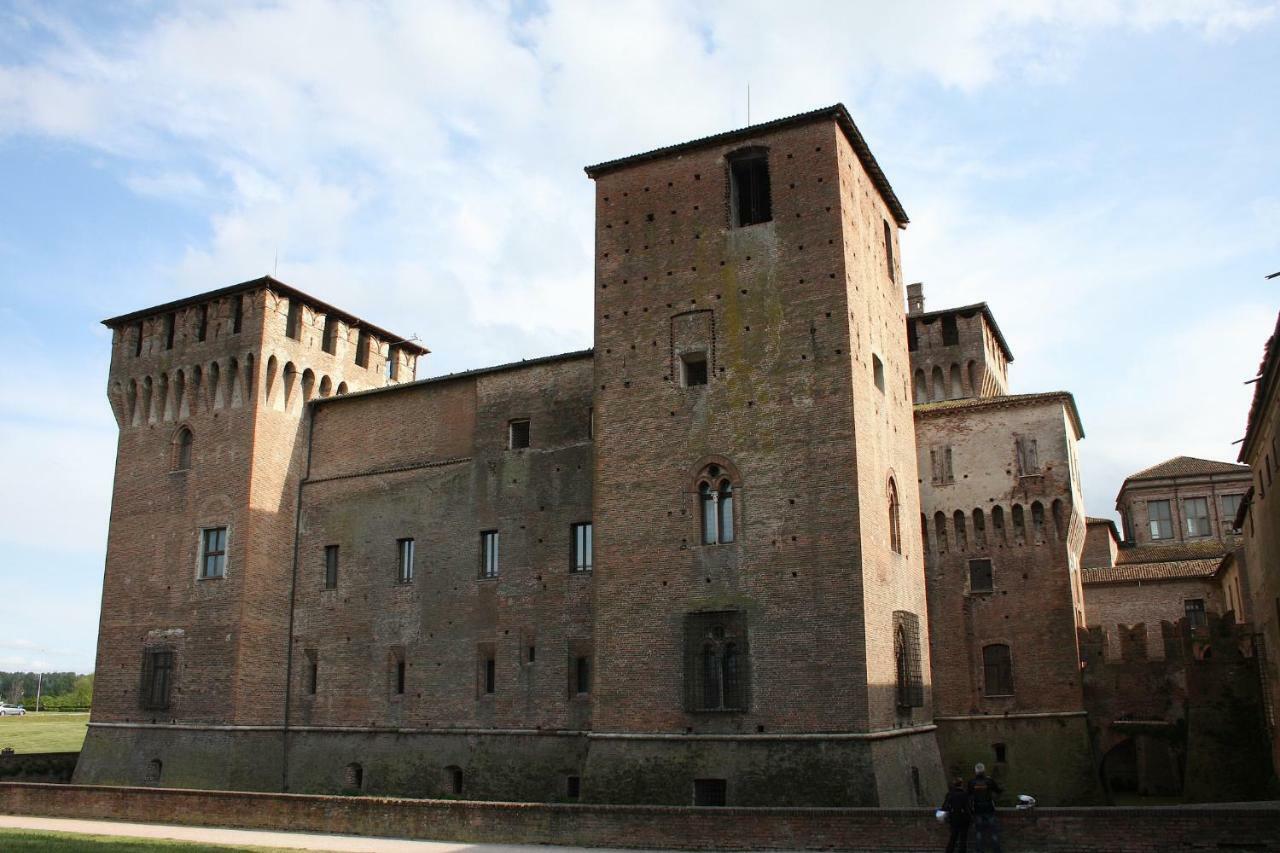 B&B Casa Dei Poeti Mantova Eksteriør billede