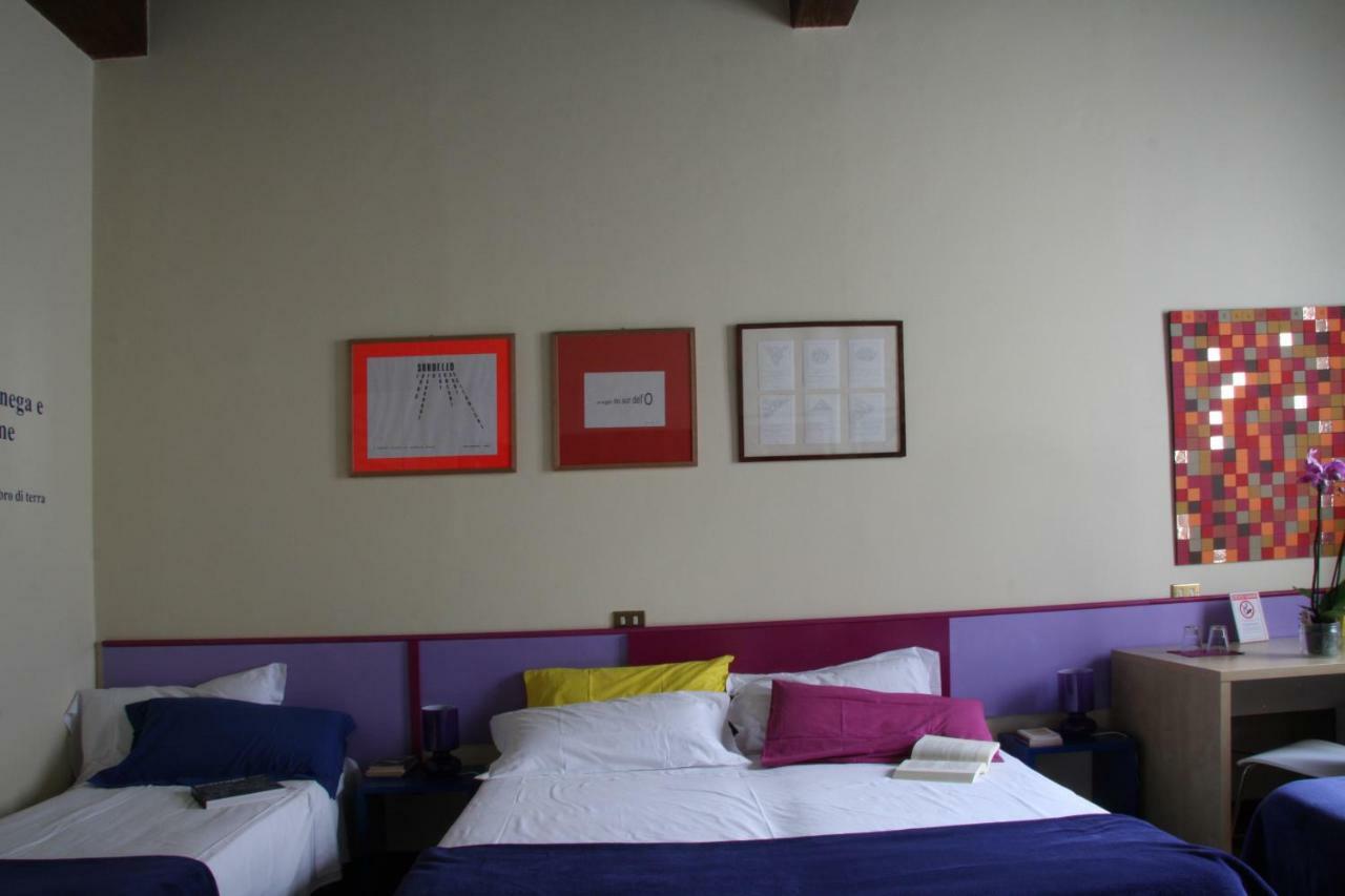 B&B Casa Dei Poeti Mantova Eksteriør billede